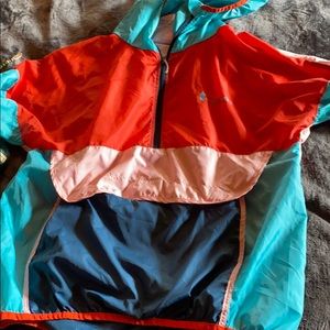 Cotopaxi windbreaker size small